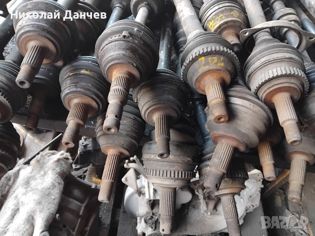 предни полуоси