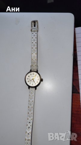 Три оригинални дамски часовника, снимка 7 - Дамски - 43255771