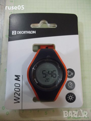 Часовник "W200 M - DECATHLON" ръчен електронен нов, снимка 1 - Мъжки - 39447226