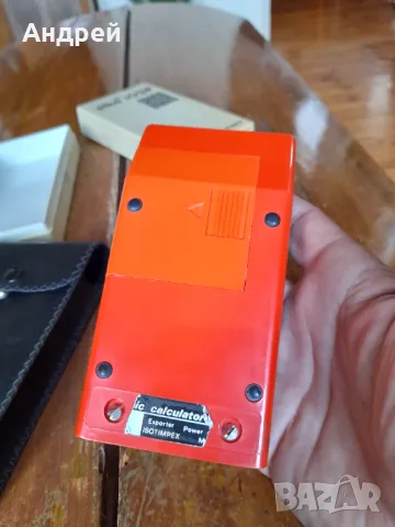 Стар калкулатор Елка 103Р, снимка 4 - Антикварни и старинни предмети - 47270829