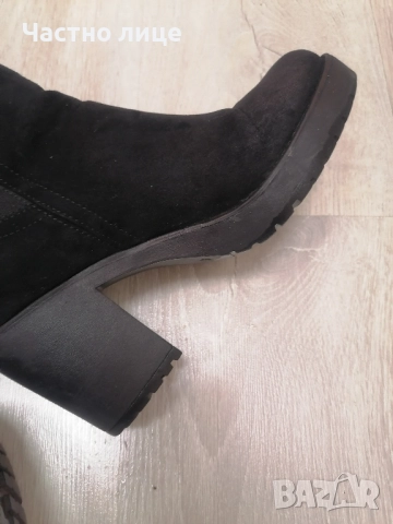 38н.Намалени дамски боти, стелка 25 см, ток 8 см. , снимка 6 - Дамски боти - 52518797
