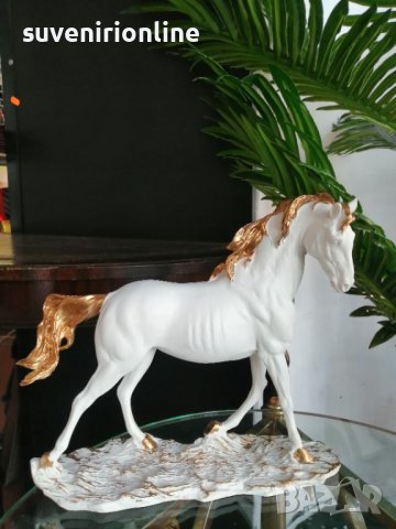 Статуетка кон, снимка 3 - Статуетки - 37296897