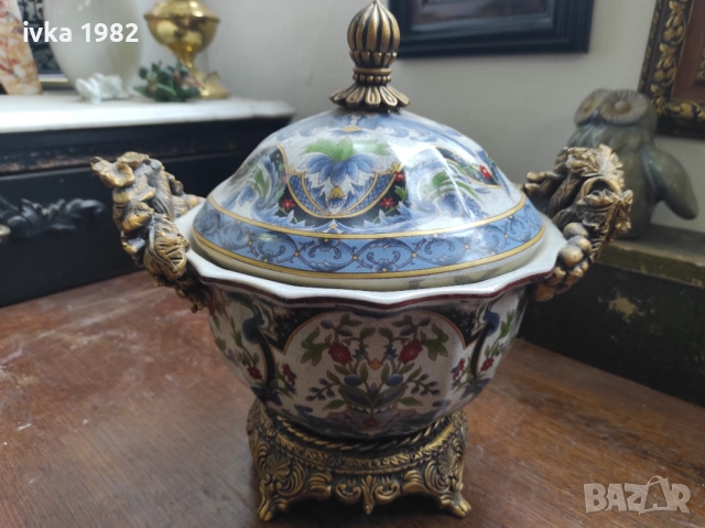 Красив супник 