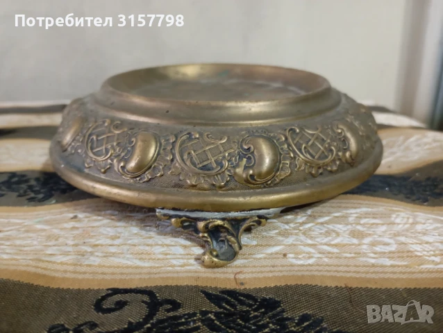 Стара купичка,поставка, снимка 1