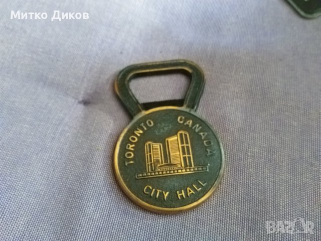 Toronto Canada City Hall месингова отварачка винтидж
