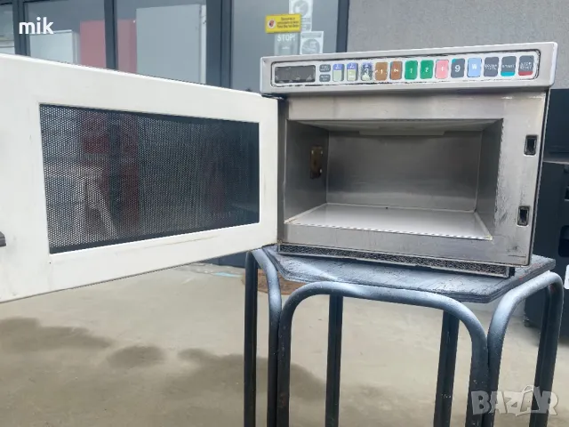 Професионална микровълнова печка Menumaster, снимка 4 - Обзавеждане на кухня - 50322895