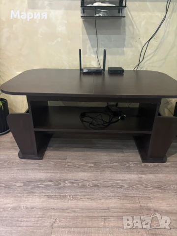 Дървена холна маса, снимка 1