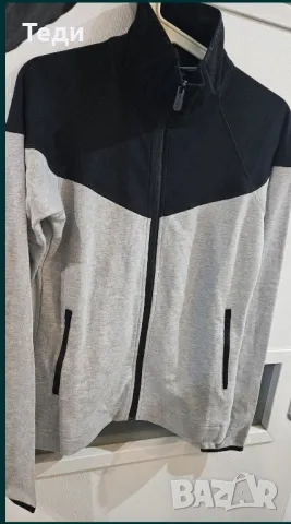 Дамски екип Flair , снимка 3 - Спортни екипи - 49848579