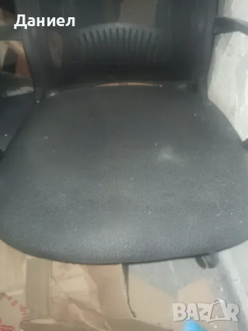 Стол за бюро, снимка 3 - Столове - 50432626