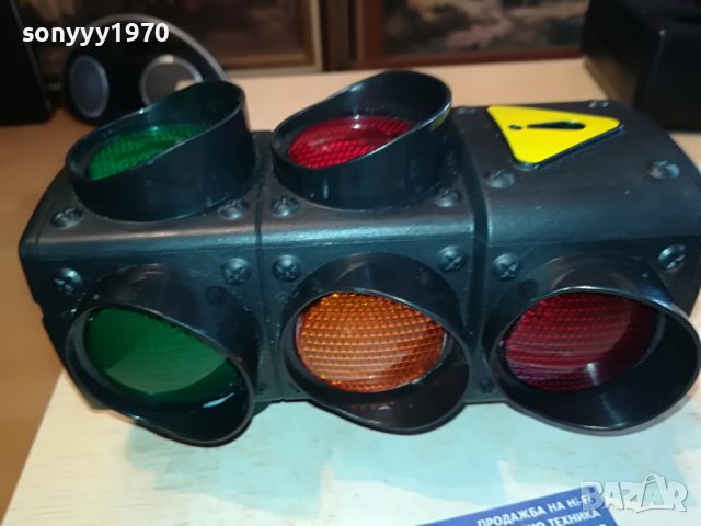 СВЕТОФАР 20СМ 1003231812, снимка 2 - Колекции - 39953507