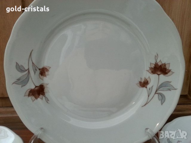 Стар български порцелан чинии плитки, снимка 3 - Антикварни и старинни предмети - 33624009