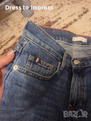 Дамски дънки Tommy Halifiger M, снимка 4 - Дънки - 53478757