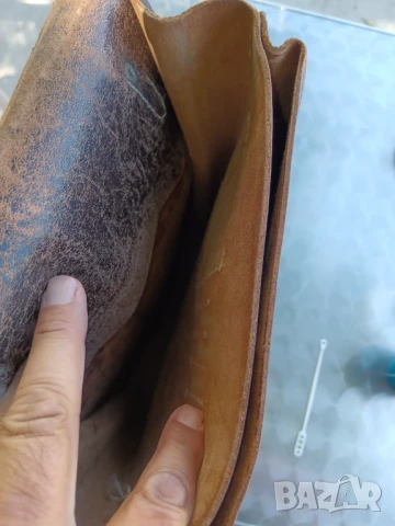 Продавам стара мъжка кожена чанта, снимка 3 - Чанти - 51325863