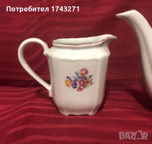 Порцеланов чайник и латиера произведени в "Китка", снимка 3 - Сервизи - 38980863