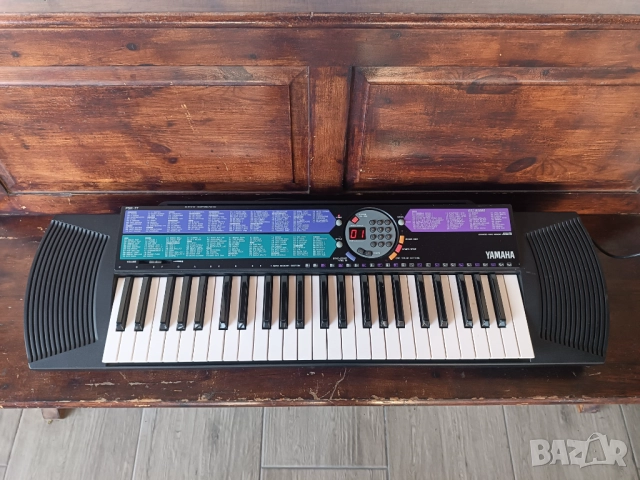 Синтезатор Yamaha PSR77 