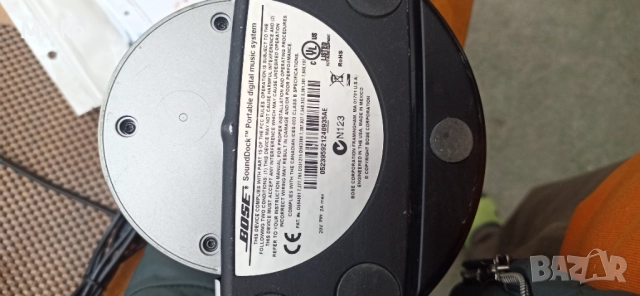 Bose SoundDock Portable, снимка 7 - Bluetooth тонколони - 52884454