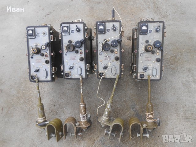 Радиостанция Р-105 М + Антена / СССР - военна - армейска / , снимка 2 - Антикварни и старинни предмети - 35041037