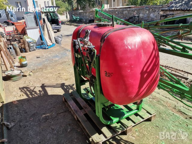 Навесна пръскачка, снимка 3 - Селскостопанска техника - 43905972