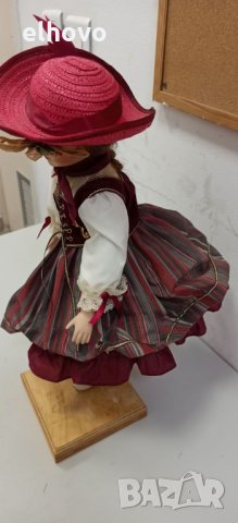Порцеланова кукла - 45см, снимка 6 - Кукли - 33233375