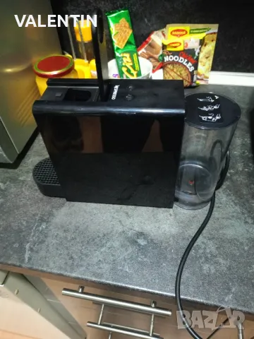 Кафемашина с капсули Nespresso ®, снимка 3 - Кафемашини - 50435769