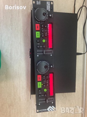 DJ контролер Reloop, снимка 4 - Ресийвъри, усилватели, смесителни пултове - 32662988