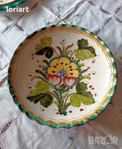 Ръчно рисувани стенни чинии, снимка 3 - Антикварни и старинни предмети - 49927813