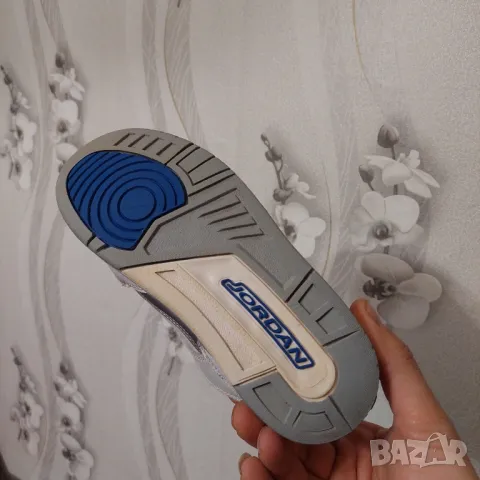 маратонки  Jordan Flight 45 GS номер 31 ,5-32, снимка 7 - Детски маратонки - 49548835