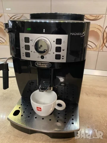 Кафе автомат / Кафе машина Delonghi Magnifica S, снимка 2 - Кафемашини - 51321077