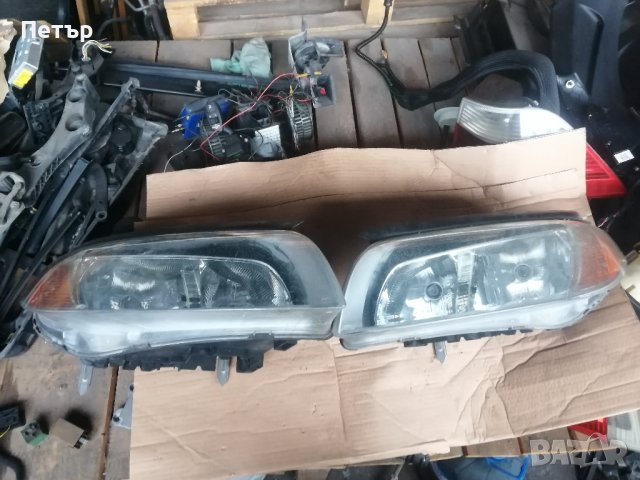 фарове Волво В70, снимка 2 - Части - 43708953