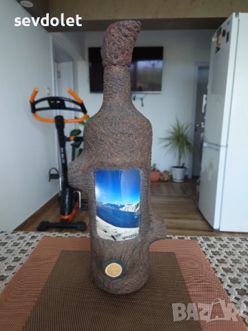 Красиво произведение-Колекционерска бутилка., снимка 1