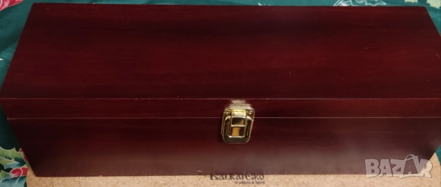 Подаръчни комплекти за вино, модулен стелаж/стойка за 12 бутилки, тирбушони., снимка 2 - Други - 52997751