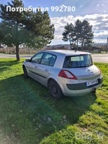 Лек автомобил Renault Meganе, снимка 2 - Автомобили и джипове - 52682943