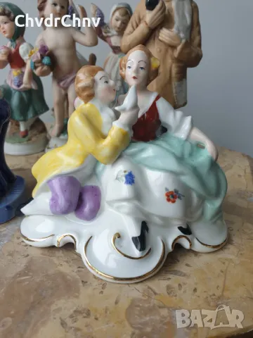 8бр малки порцеланови фигури/деца-влюбени-дядо/Каподимонте статуетки 11-18см, снимка 8 - Статуетки - 50289489