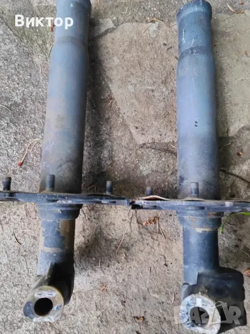 буфер задна броня бмв е39 седан , снимка 3 - Части - 50376050