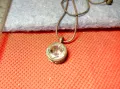 СТАРО ПОСРЕБРЕНО НЕЖНО КОЛИЕ с МЕДАЛЬОН с ФАСЕТИРАН БЛЕСТЯЩ КРИСТАЛ 38793, снимка 4