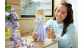 Кукла Disney Princess Frozen Завърти и преобрази Елза Spin and Reveal, снимка 2