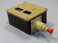 Пресостат Danfoss RT 1 pressure switch 0.8-5 bar, снимка 1 - Резервни части за машини - 35294996
