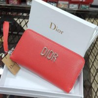 🤩Christian Dior луксозни дамски портмонета с кутия / различни цветове🤩, снимка 2 - Портфейли, портмонета - 43420563