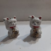 Две порцералени котенца солници, снимка 1 - Аксесоари за кухня - 44048540