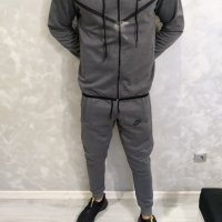 Спортен екип Nike Tech Fleece, снимка 1 - Спортни дрехи, екипи - 43472369