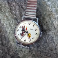 Колекционерски часовник Луч, анимиран, работи отлично, снимка 1 - Антикварни и старинни предмети - 40468845