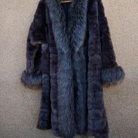 Класическо дамско палто от еко кожа., снимка 1 - Палта, манта - 35413273