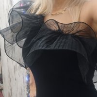 Zara - малка черна рокля с ефектна яка , снимка 1 - Рокли - 43452272