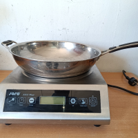 професионален индукционен котлон с уок тиган "SARO", снимка 2 - Обзавеждане на кухня - 44882025