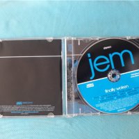 Jem ‎– 2004- Finally Woken (Breakbeat,Pop Rock), снимка 2 - CD дискове - 37919345