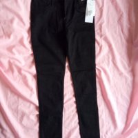 Нови черни дънки-клин НМ, снимка 1 - Детски панталони и дънки - 32630019