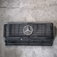 Решетка Mercedes-Benz G W463/461, снимка 1 - Части - 43358204
