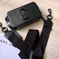 Дамски чанти Marc Jacobs -  различни цветове - 59 лв., снимка 4 - Чанти - 44895239