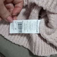  Дамски пуловер от Италия., снимка 8 - Пуловери - 39098283