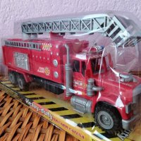 Пожарна , снимка 2 - Коли, камиони, мотори, писти - 34887000